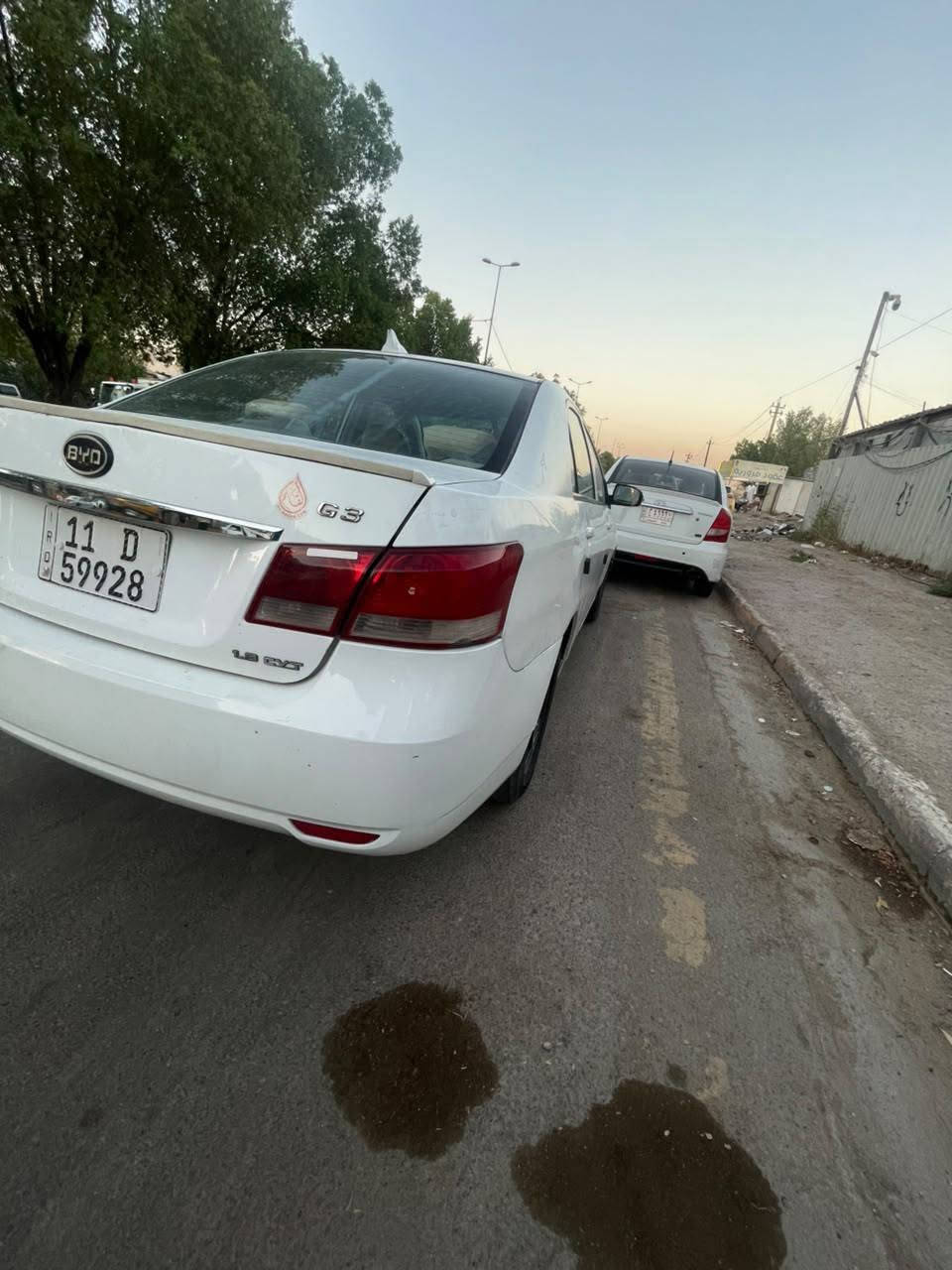 سلام عليكم بي واي دي موديل ١٣ سياره جهازه مكينه وكير وتبريد نصبته حلوه سنويه وهزه جديده بيها مكانات صبغ ابيع احزام طسته ناعمه بصمه تشغيل عن بعد  رقم بغداد تحويل ثاني يوم شرط  السعر ٥٥ وبيه حك الجيه رقم ***********  بيه وتساب
