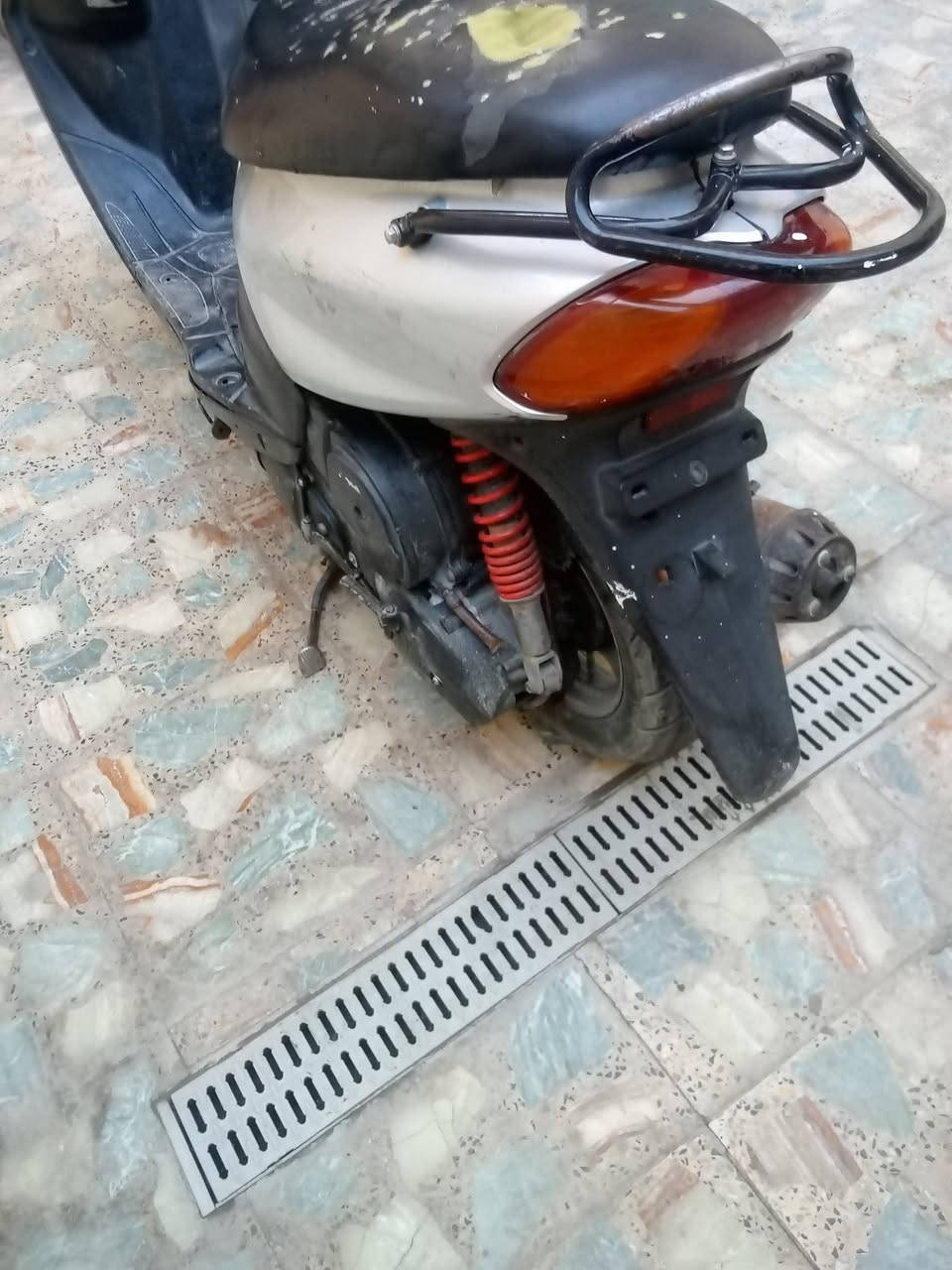 السلام عليكم دراجه ماكس للبيع شراء يخابرني سعر 350بيهامجال بيه خيط تبخير رقمي  ***********
