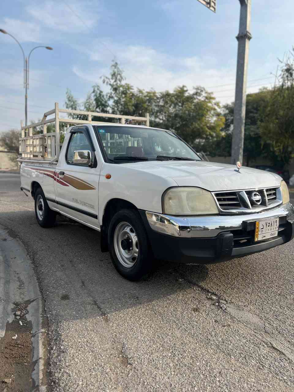 السلام عليكم بي كب نيسان مودل ٢٠٠٨
رقم وسنويه جديد ٢٠٢٨
كوبون بنزين موجود
سياره جاهزه من كلشي كير محرك مضبوط
تخم تايرات جديد
جاملغ امامي تبديل بدون دواخل ولبودي طرف سكن فقط سبغ
مكان سياره كركوك
سعر 96 وبي مجال
تفاصيل اكثر اتصل 
*********** بي واتساب
