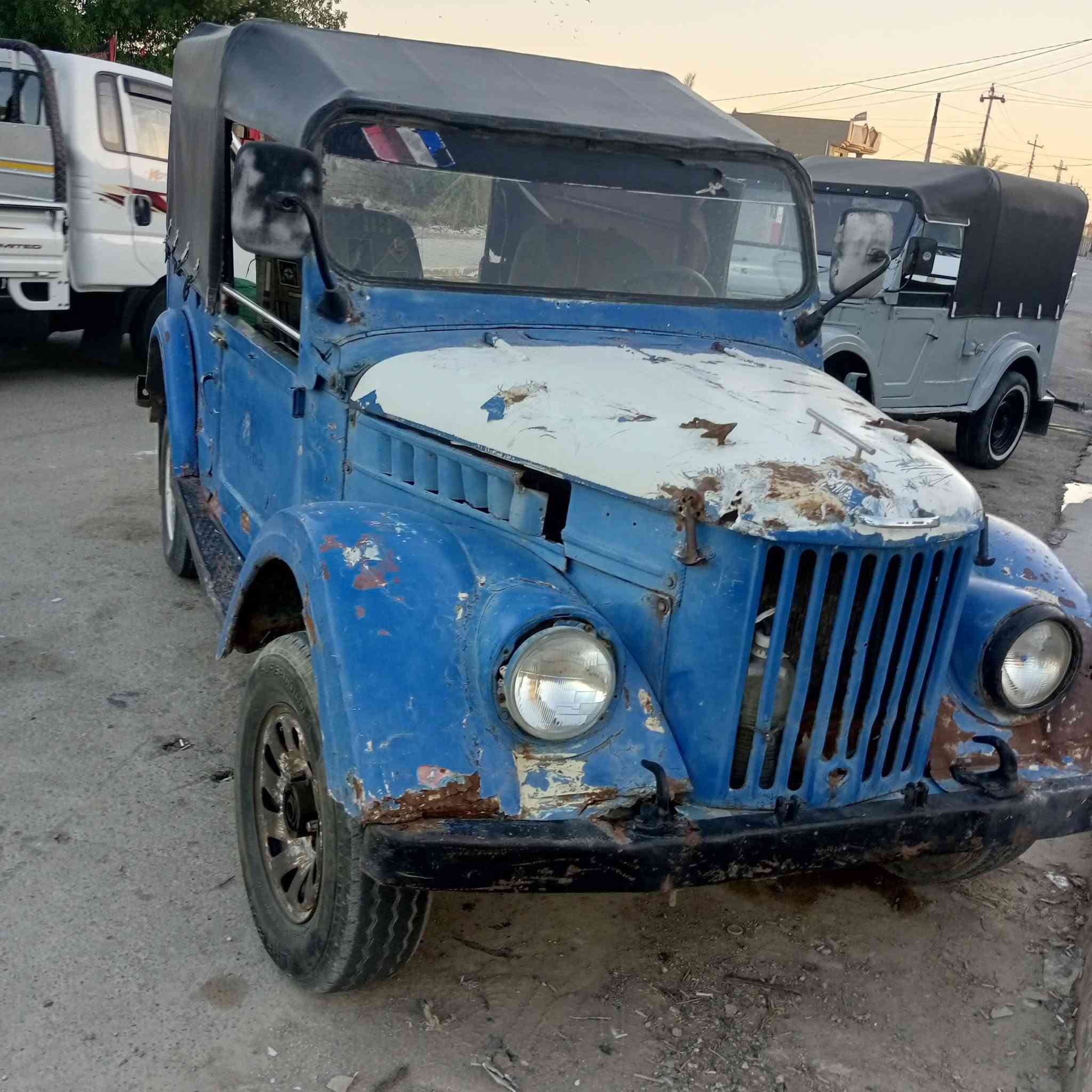 السلام عليكم زوبه للبيع مكينه وقير عادي جير اربع نوار مكينه وناس مكينه دخانه بيها سعر مليون و 150 اتصال فقط على الرقم لا تواصل على الصفحه***********‬‏
