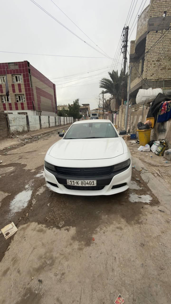 سلام عليكم جارجر للبيع موديل2016حادثهه كلش بصيط جاملغ لخلفي ذابين علي بطش قطعه زغيره بكان سياره بغداد ***********
