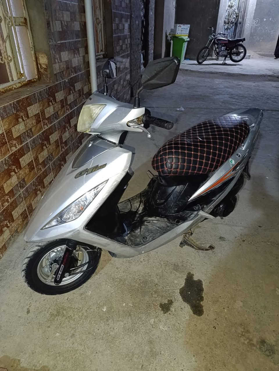 سيام ياباني كلشي بلاد وشقال دراجه مامتعوبه سرعتهه 100مكاني بصره دير سعر 650 رقم ***********
