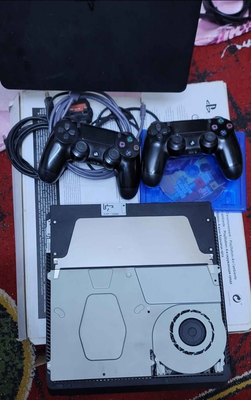 بلي 4 سلم ذاكرة 500 جان مهكر بس تحدث 13.2 وتكدر ترجعه يسووه ب ١٠ الاف مكفول من الفتح والعطل (مع يدات ثنين اصليات وقرص gta وكيبلات كاملة) مكان الشعب حي اور السعر 225 وبي مجال بسيط بغداد, العراق


**إذا كنت صاحب هذا الإعلان وتريد حذفه لأي سبب، رجاءا أرسل رسالة إلى الدعم الفني**