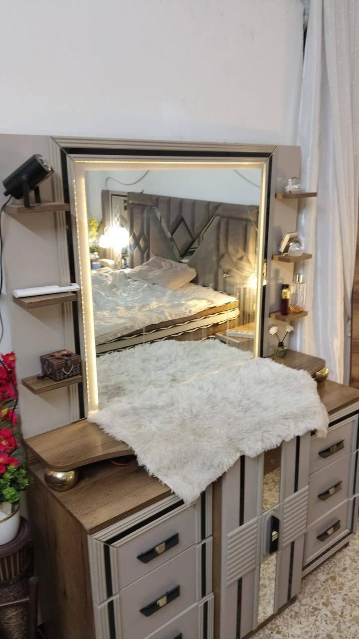 غرفه مال عرسان البيع مصار اربع اشهر من ماخذتهه كلش مستعجلين عله بيعتهه سعر مليون بيع سريع ماخذيهه من هوم سنتر


**إذا كنت صاحب هذا الإعلان وتريد حذفه لأي سبب، رجاءا أرسل رسالة إلى الدعم الفني**