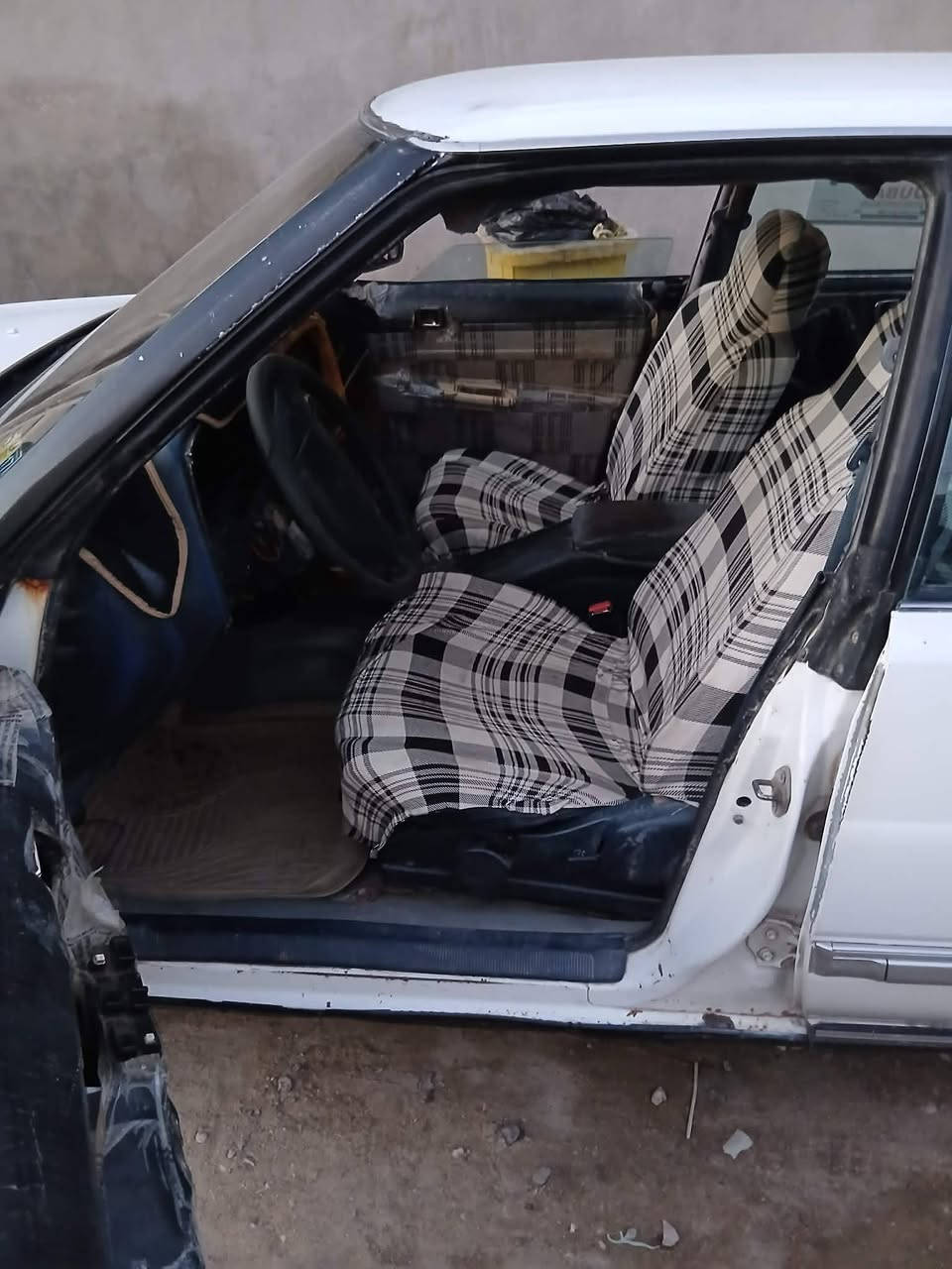 السلام عليكم هارتوب رقم انبارتحويل راعيه يمنه كربلاء كفاله كص نقل ظربه قويه مكينه 2ونص شرط كيرشرط حداديه شرط موديل 1991للبيع اومروس السعر 38بيه مجال مكاني كربلاء تبريدمايشتغل ***********
