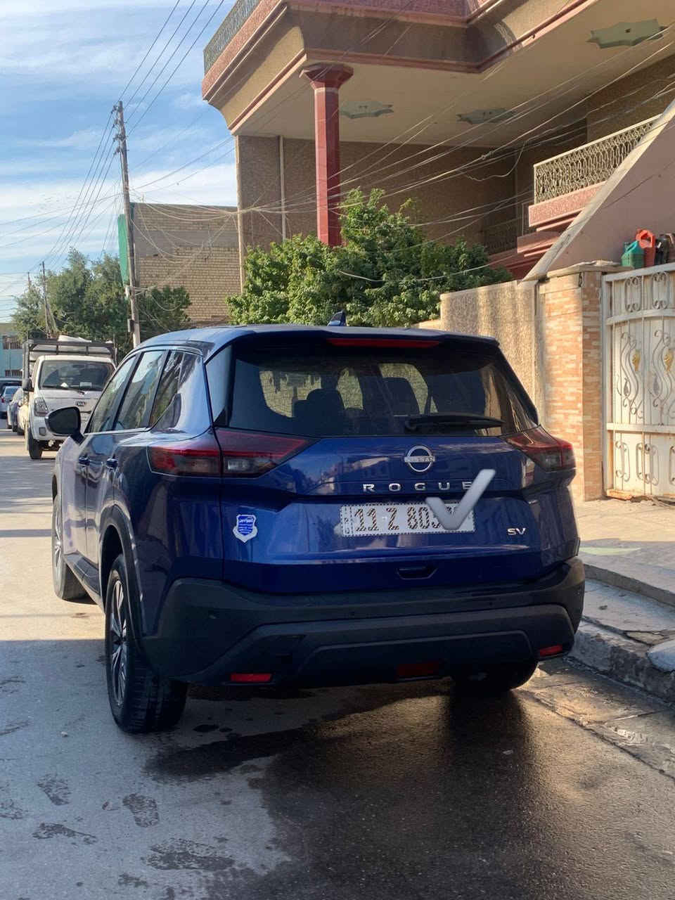 2023 Nissan نيسان روج · ·
نيسان روج SV مودیل 2023

للبيع 

السعر مناسب 150$

سياره جاهزه و حلوة بس محتاج واريد أبيعها  

 

روج 3سلندر تيربو  

رقم بغداد باسمي 

تحويل او وكالة 

مواصفات .

قيادة الية 

قيادة  ذاتيه 

مثبت سرعه 

نظام ايكو وستاندرد و سبورت

حساسات خلفيه .

تشغيل عن بعد

.٥بصمات جميع ابواب وصندوق

.رادار امامي 

وجانبي 

وخلفي

.نقط عمياء .

خروج عن مسار

توقف الى خلف في حالة تنبئ بل اصطدام

توقف ذاتي في حالة تنبئ بل اصطدام من امام

هندبريك بصمه .

هولد بريك بل ازدحام

تحكم ستيرن جهتين

 .كير لمس 8 نمرة

.شفتات سرعة بالمقود  .

وتحكم مقود

.محرك 1500 تيربو  

كشن السايق كهربائي 

اشاره بل مري 

تبريد قطعتين 

. كامرة خلفيه 
 من اميركا  بدون حادث + دعاميه اماميه  بدون دواخل 

جاهزة من كلشي 

بدون نواقص نضافتها حلوة

مكانها. /  بغداد

لل استفسار ***********
