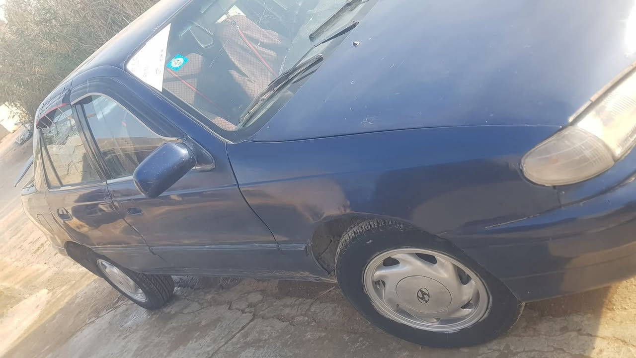 السلام عليكم للبيع او مراوس بسيارة حسب القناعة
النترا موديل 94 رقم ديالى رقم انكليزي تحويل ثاني يوم محرك كير مكفولات كير عادي  كهربائيات كلها شغالة تدفئة شغالة تبريد بس القايش الفرممات بس وحدة ملحومة  دشبول لايت عالي ناصي جام  سمعات أربعه كله شغال تخم تاير جديد صدر امامي خلفي جديد مكفولة گص ومعجون وخياس السيارة جاهزة مال جناي ( السعر 28 وبيها مجال حك الجية) 
المكان/ديالى /الخالص
الاستفسار /***********وبي واتساب
