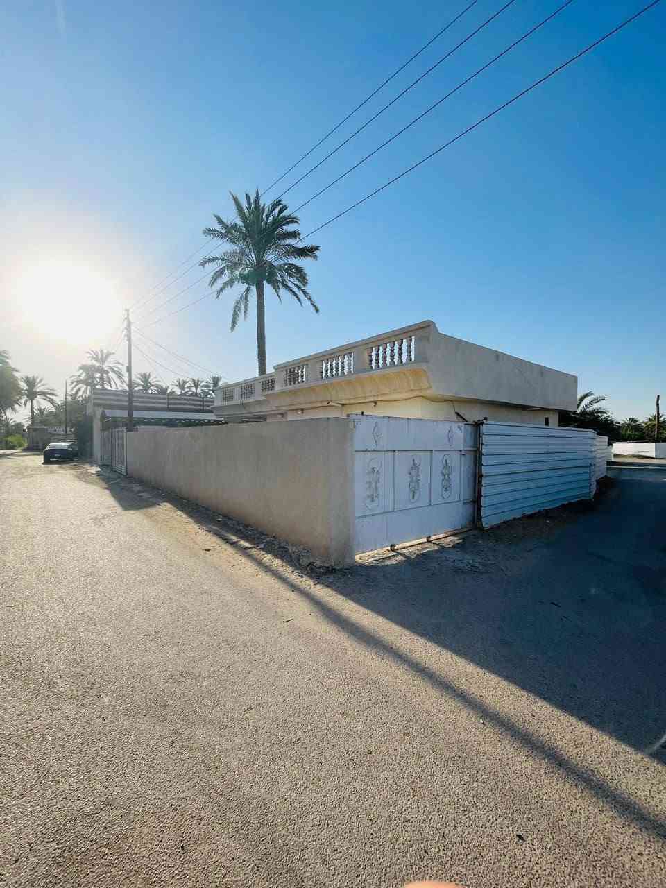 السلام عليكم ورحمة الله وبركاته🫱🏽‍🫲🏻
متابعينا الكرام👥
 للبيع داران🏠🏠
 مع مضيف كبير🏙
 مساحة القطعة 650 متر
 المضيف مع الطرمة100م
الداران🏠🏠
 واحد يحتوي على 3 غرف نوم ومطبخ وحولي كبير والثاني غرفتين وحولي وخدمات
 الموقع/ الشيخ حمد _شارع مستوصف الشيخ حمد🛣
 يبعد 700 متر عن الشارع🛣 
نوع العقار ملك سند (25)
للاستفسار الاتصال على الارقام الاتيه 
كورك: ***********📞📞
اسيا:***********📞📞
#مَكتب_ديرتنا_للعقار🏢
#بإدارة_أحمد_أبومصطفى🌷 
#تواصلوا_معنا_وسنكون_بخدمتكُم
