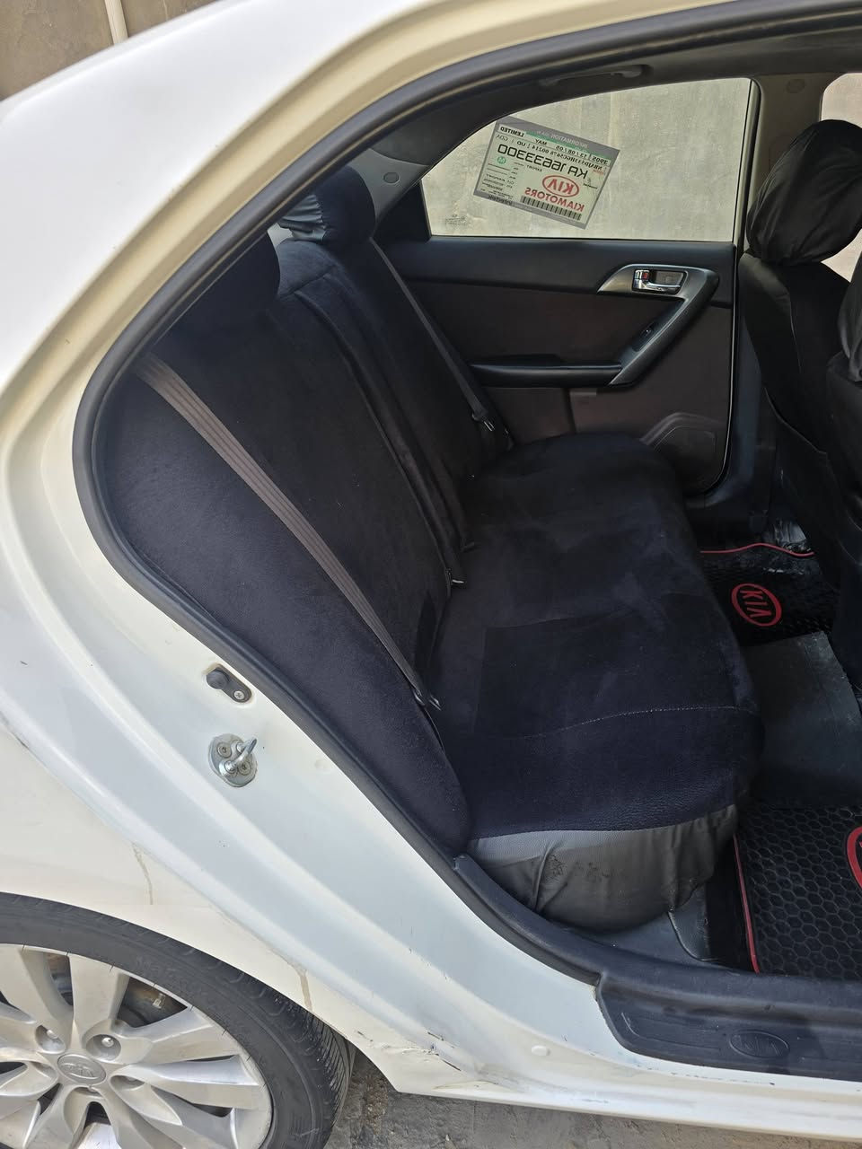 السلام عليكم
كيا سيراتو موديل 2013
فول مواصفات عده البصمه فتحة +اشاير بالمري + كير 6نمر+شفتات بالاسترين +شاشا +كامرا 
حجم المحرك 1600
كير وميكينه لا تنقيص 
ولا تبخير 
حداديه 100%
زوج تاير أمامي جديد 
ضربات خفيفه بدون اي دواخل 
قماره وتكمه مكفولات من الصبغ 
السياره غرفتها نظيفه جدا 
رقمها بغداد مشروع وطني بسمي.. نفاذ السنويه لغاية2030

العنوان كربلاء _ طريق الحر 
السعر 87 وبيها مجال بسيط 
للاتصال  ***********
