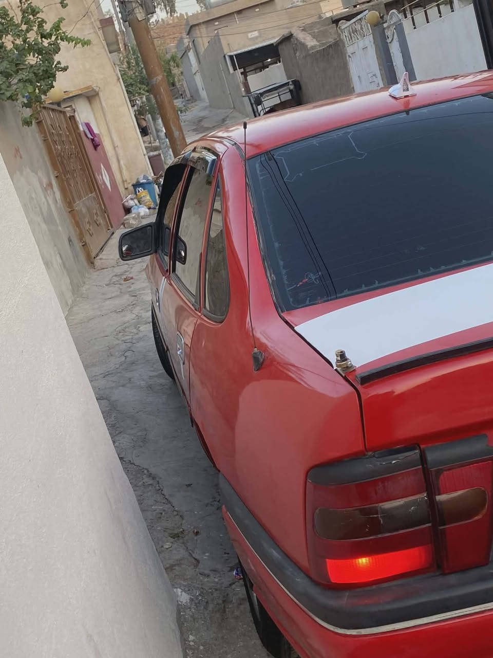 ئۆپڵ مەکینە ۱٨ علووج مۆدێل ۱۹۹۲ سڵایت گێڕو مەکینەو کارەبایی و تەقەو ڕەقەو هەمووگیانی مەزبووتە و ئیش دەکا خایس و ڕزیوی نیە سڵایتی مەزبووتە گەرمی و چوار فلاش و فڵچەو هەموو گیانی بەشەرت لایت عەدەسەو لید لەگزز کامل جوانکاری بۆ کراوە ناو دەرەوەی ناو پاکەتە چوار تایەو ویلی نوێی لەژێرە دەعمی پێوەنیە سعری ۲۱ گەڵاو کەمێک مەجال نامە مەنێرە بلێی پارەی ئاڕمێکە بڕۆ ئاڕمەکە بکڕە شوێن کۆیە ***********
