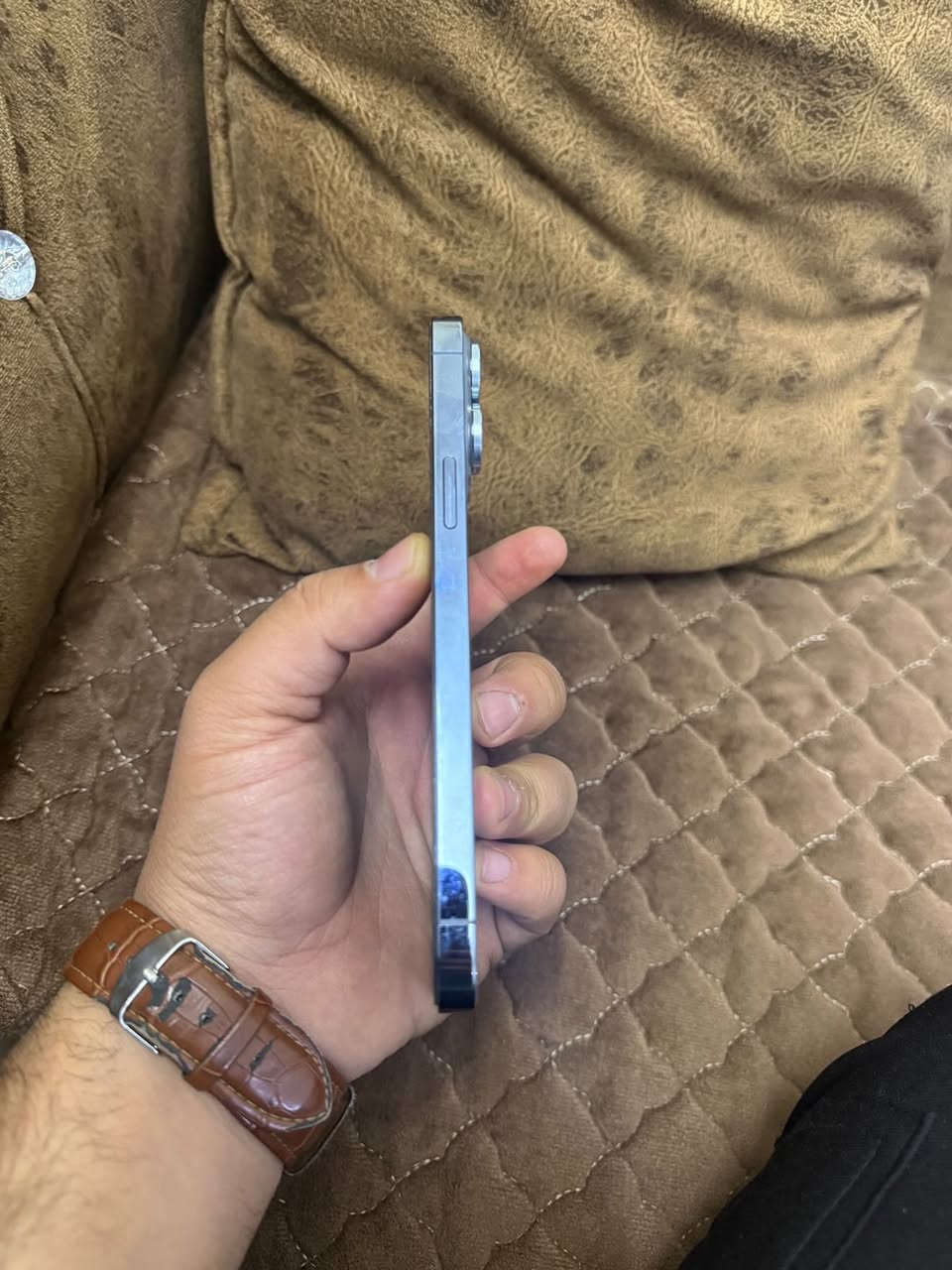 ايفون 13 برو ماكس : ذاكره 256 دبل سيم كارت
مامفتوح بطاريتو 97 جهاز شرط وضمان قطاره بالشحن
نضافه فول كامرتو دمعه سِعرو 735 الف بيه مجال للشراي
*********** هذا رقمي واتساب موجود هم
