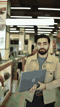 سلام عليكم لابتوب للبيع
نضافة 90٪
مواصفات كامله بل فيديو 
سعر 400 وبي مجال
عنوان كربلاء حي العامل
تواصل *********** واتساب
