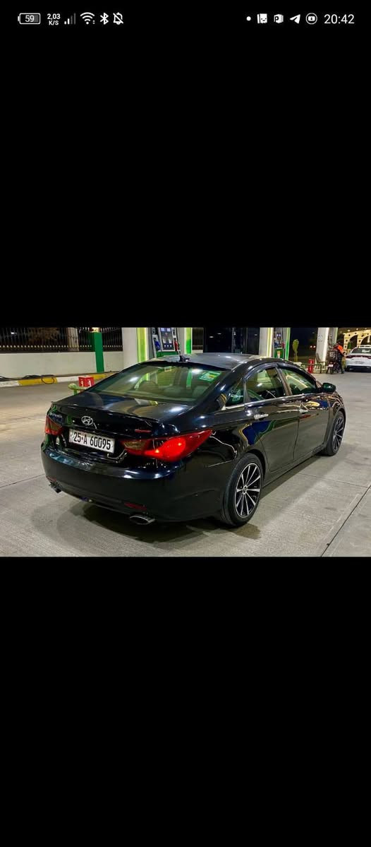 السلام عليكم سوناتا موديل 2011 رقم كركوك مشروع وطني رقم دولي سنويه لل2030 سياره كاعده ونضيفه بيهاا قطعه وحده بونيد مصبوغ مدون دواخل ومدون تبديل السياره فول مواصفات ما عدا الفتحه السياره بصمه تحكمات ستيرن بصمه ابواب  كشنات كهربائيه نضام ايكو تبريد وتدفئه بل شرط كير ومحرك جديد السياره كلهاا بل شرط السعر 105 مكان السياره كركوك لاتصال ***********
