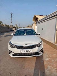 سلا عليكم لبيع كيا اوبتما 2019 وارد أمريكي سياره نضيفه كلش ماشيه 98الف...