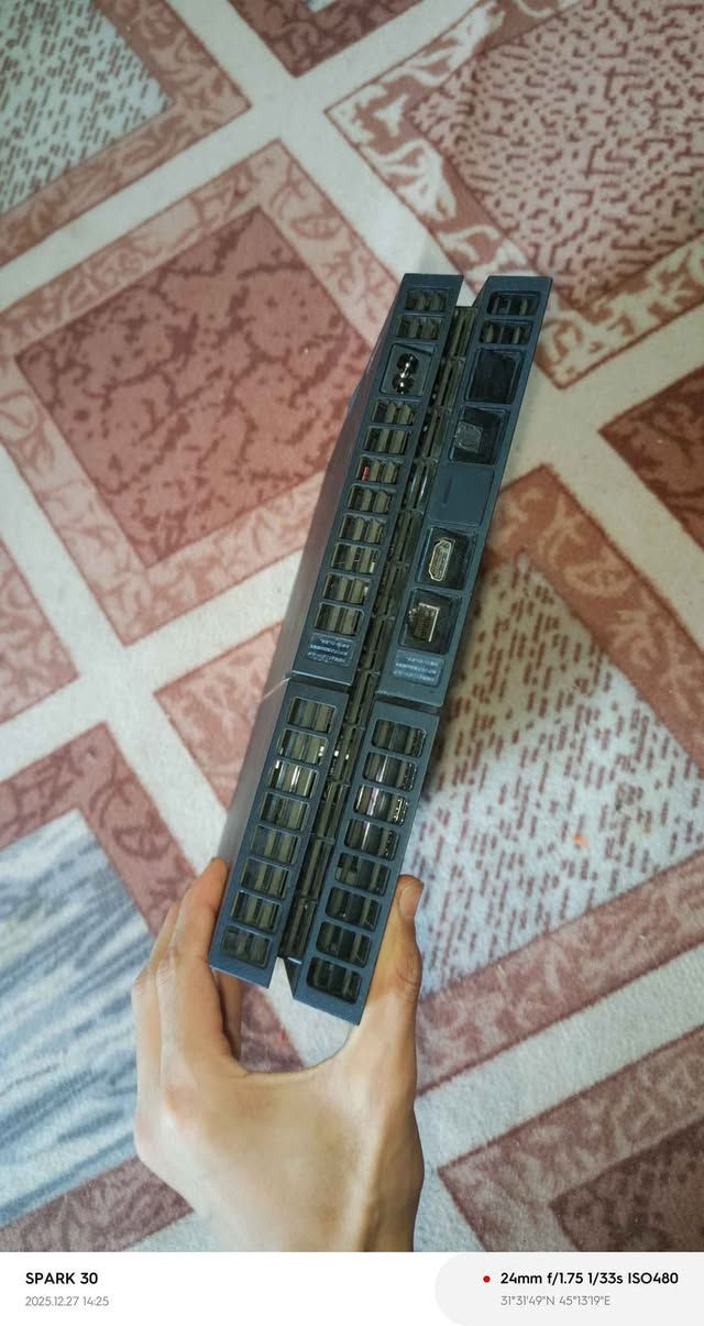 بلي فور فات مهكر اصدار 9هكره بدون افلاش مجرد تدخل الموقع واكو موقع بفلاش يجي وياه فلاش و جوستك وحده المكان الرميثه رقم التواصل 0788 960 7963 الرميطة, المثنى
