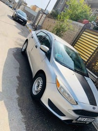 للبيع فورد فوكس موديل 2017 صبغ بنيد فقط جاهزه من كلشي السعر 85 للستفسا...