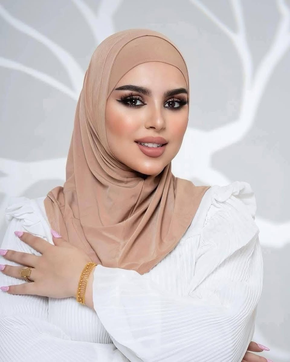 تنزيلات تنزيلات 
حجاب اميره الاصلي 
موديلين  قطني وفيزون 
السعر الفين دينار فقط 
العنوان كوت حي الجهاد مقابل جامع الامام السجاد 
تنزيلات ارخص الاسعار 
***********
