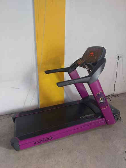 جهاز ركض سايبكس مستعمل للبيع
السعر 750 دولار مع التوصيل لجميع المحافظات 
للاتصال :  ***********
واتس اب:  ***********    
🎯انستغرام: https://instagram.com/himan5841?igshid=8aqowv3kui7h
🎯كروب واتس اب :
https://chat.whatsapp.com/CenxUvMXIhA5TvYffMsdz0
