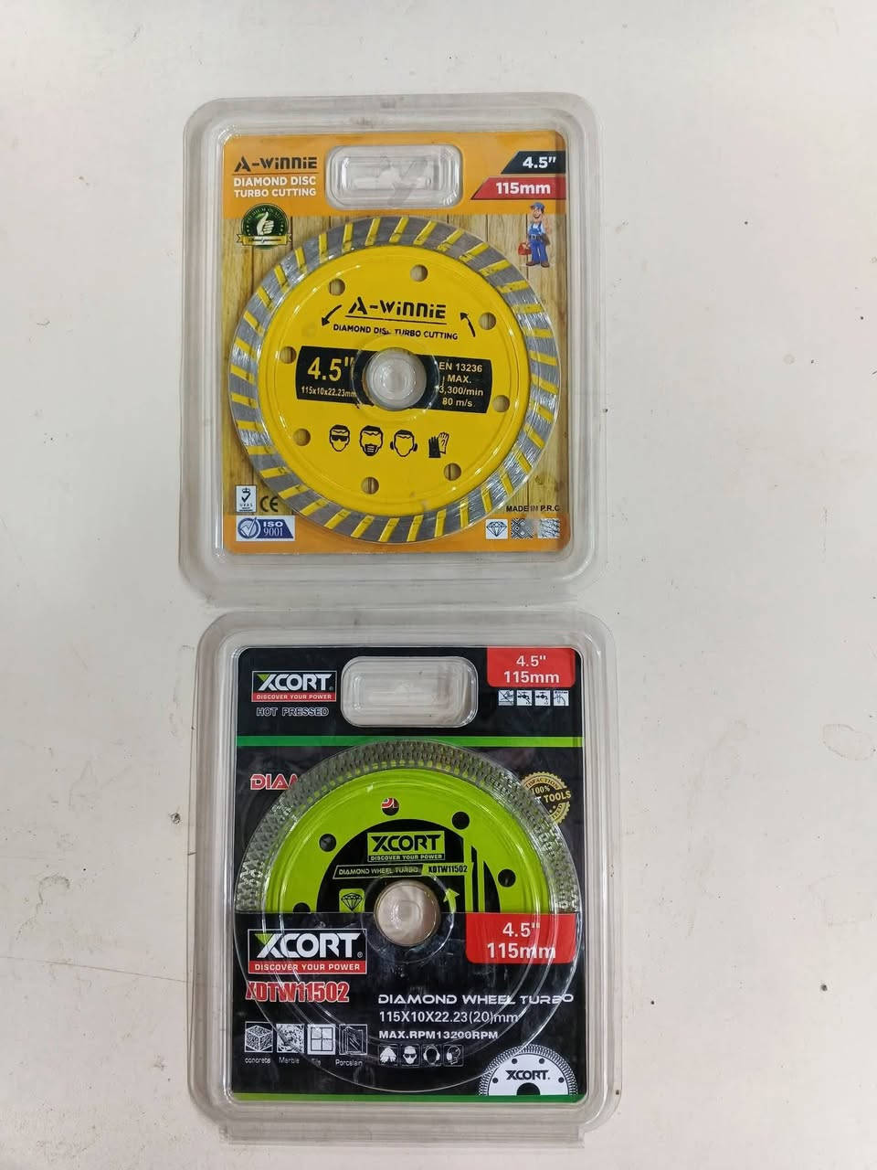 يالله السلام عليكم تعلن انشائيه بركه ام البنين ع عن توفير جميع المواد الانشائيه والمواد العازله للرطوبه وتأجير مواد البناء وكادر متخصص لعمل المواد العازله للرطوبه للاستفسار مراسله الصفحه او الاتصال على الرقم *********** العنوان قضاء المناذره خلف حرس الحدود مجاور قاعه عمار الراجحي
