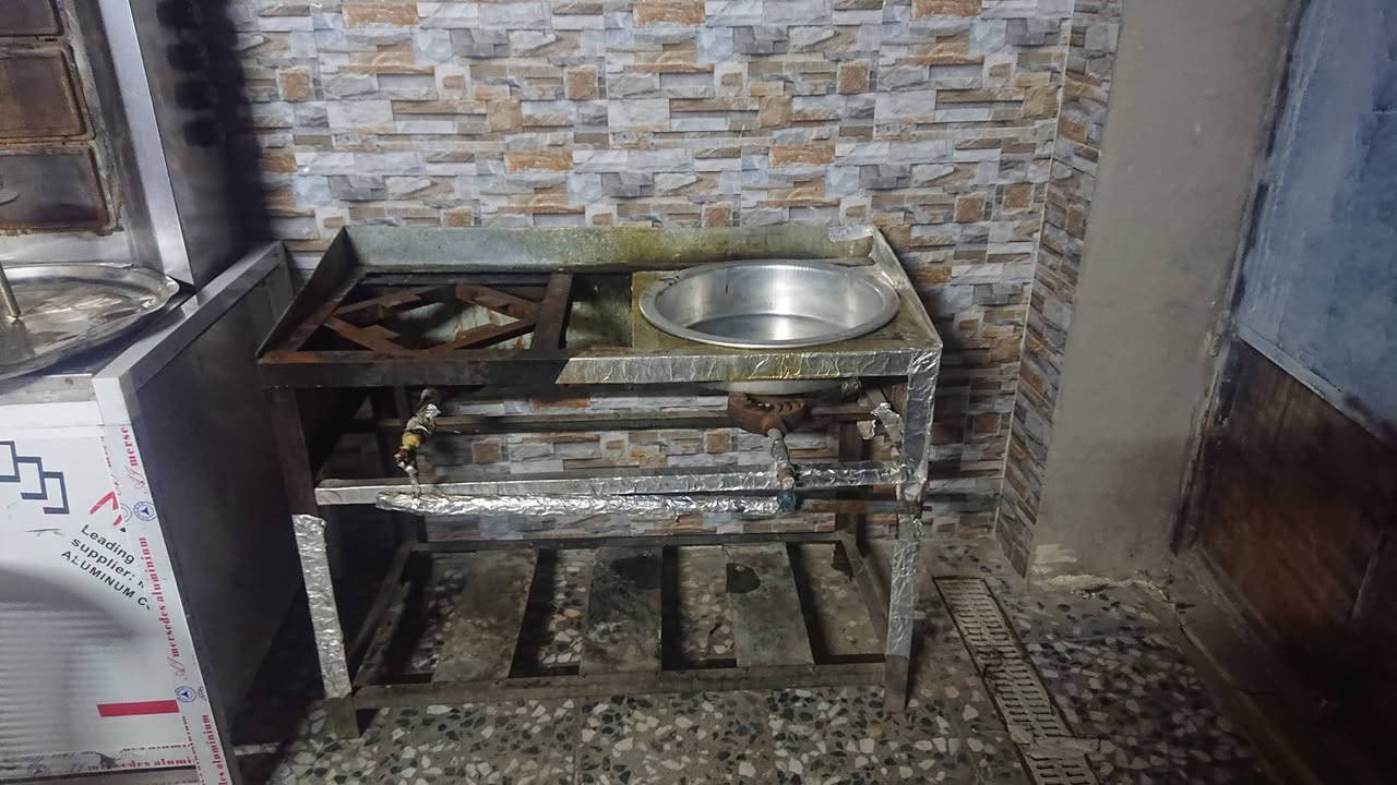 طباخ فلافل، فنكر واسود تكمه عمل عيون اصليه شغال السعر 100. الف


**إذا كنت صاحب هذا الإعلان وتريد حذفه لأي سبب، رجاءا أرسل رسالة إلى الدعم الفني**