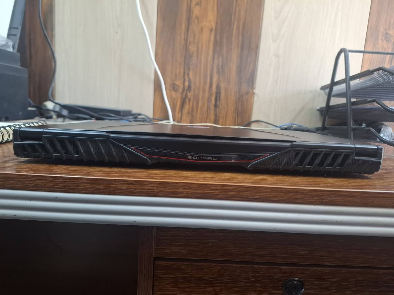 لابتوب للبيع موديل: msi GL65 Leopard 10SCSR
المعالج : cor i7 10th
الرام : ddr4 8GB  قابل للزيادة حسب الطلب
كارت الشاشة الخارجي :1650ti 4g
الهارد :ssd m.2 nvme 512GB
الشاشة :حجم 15.6 وتردد 144 هرتز
السعر : 675 الف


**إذا كنت صاحب هذا الإعلان وتريد حذفه لأي سبب، رجاءا أرسل رسالة إلى الدعم الفني**