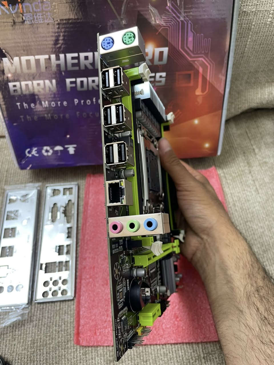 كارت شاشه جديد لوگ بالباكيت 
ماعرف افحصه ابيعه على حاله 

الي يفيده يراسلني و يدلل الحجز على الخاص 

توصيل موجود


**إذا كنت صاحب هذا الإعلان وتريد حذفه لأي سبب، رجاءا أرسل رسالة إلى الدعم الفني**