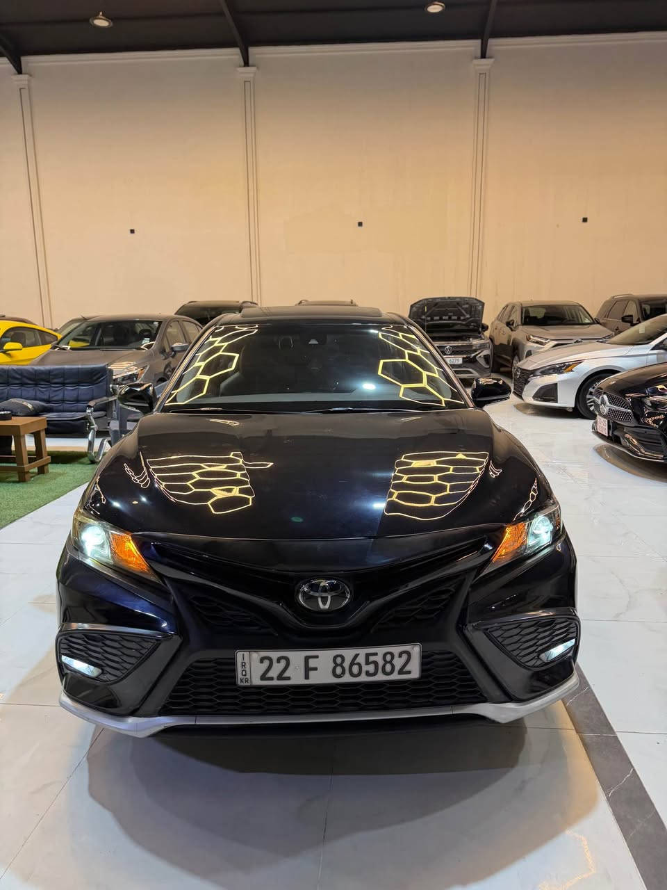 تویوتا کامری مودیل ٢٠٢٢ وارد امریکی
موصفات se plus
بصمە ،سلاید ، تشغیل عن بعد ، کیج الکترۆنی ، کشن هیتر ،
کشن جلد. ، 
رقم شانصی موجود
سعر ١٨٢ ورقە
مکان اربیل
رقم
*********** أربيل, العراق
