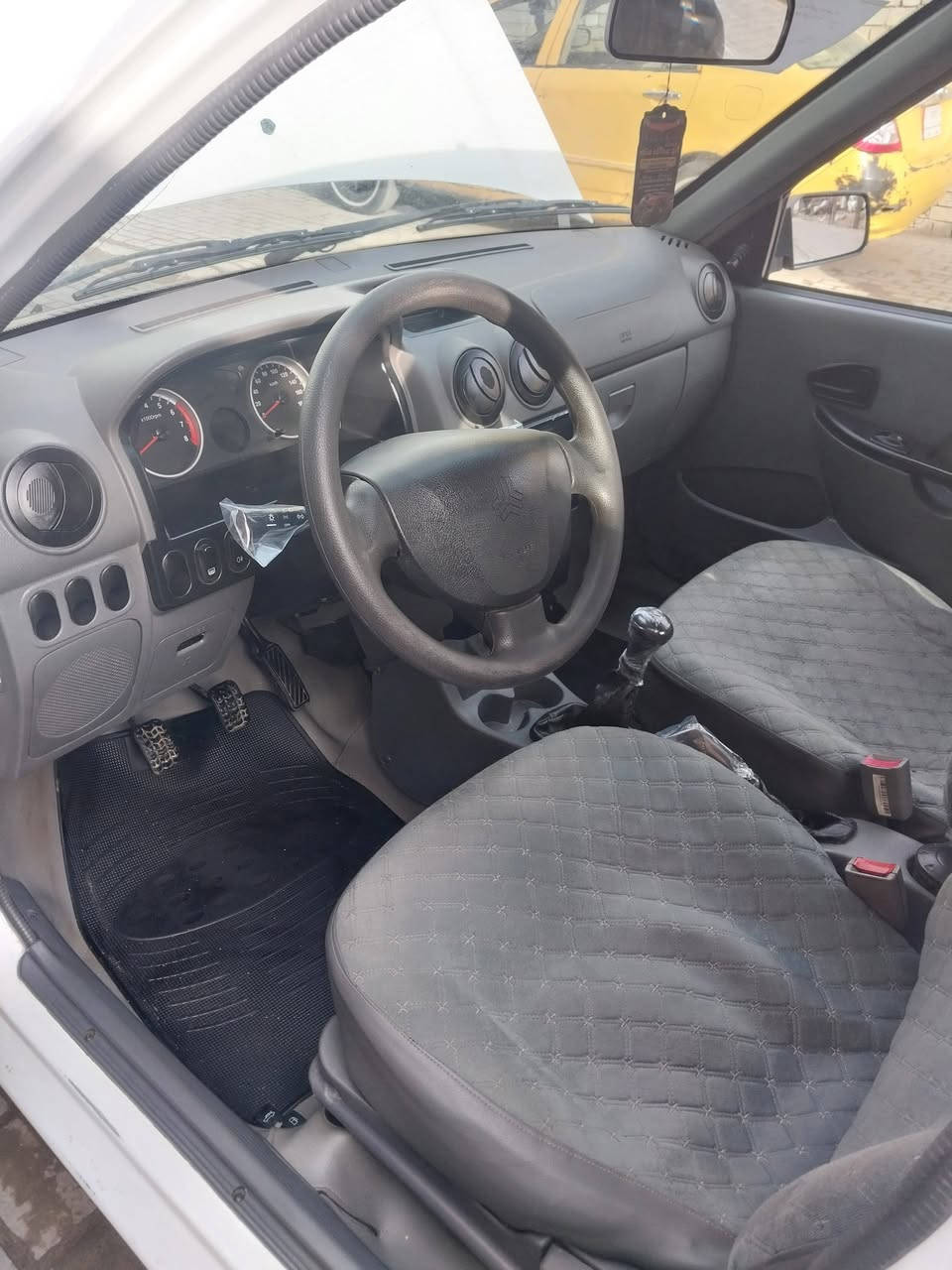 سايبا موديل ٢٠٢٥ جديده 
مكفوله ضربه صبغ تبديل شواصي بارد 
مكينه كير صدر تبريد مكفول 
ماشيه ٤٠ على وضع الشركه 
اسبير منازل السياره جديده مامتعوبه 
سنويه جديده تحويل مباشر السعر ٧٤
مجال قليل مكاني الشعب للتصال 
***********
