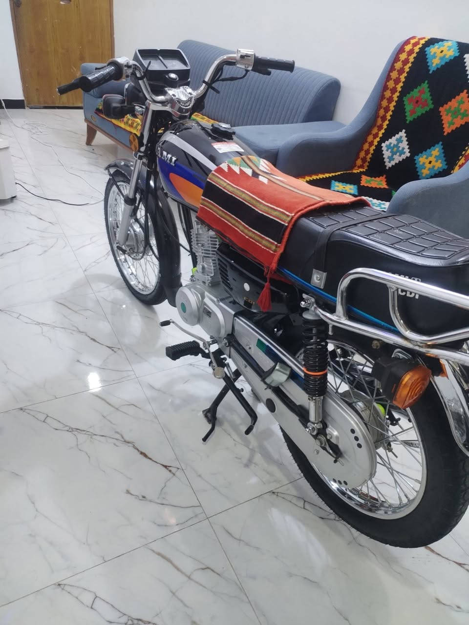 للبيع نامه متياز موديل 27 سعر 700 قفل مكاني واسط عزيزيه ***********
