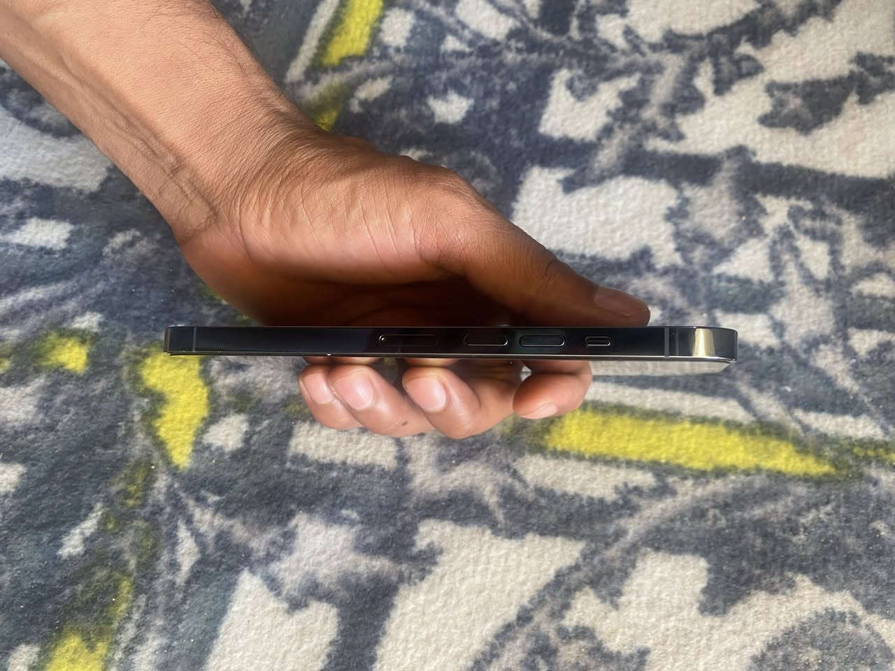 ‏تلفون 13 البطارية 85 الذاكرة 256 النظافة 95% العنوان البصرة رقم الهاتف ***********￼
