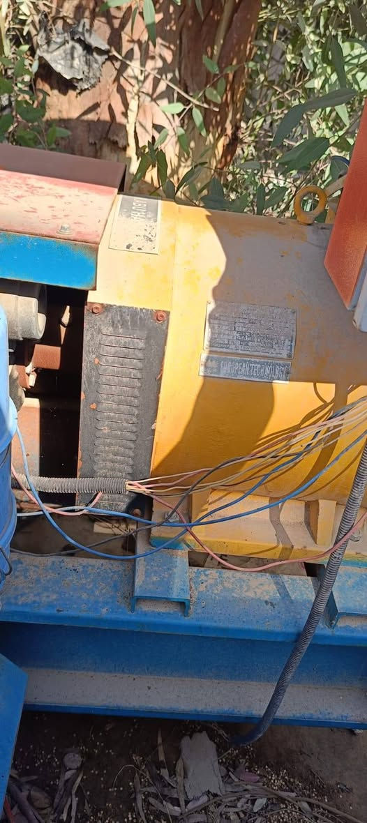 السلام عليكم ورحمه الله وبركاته 
مولد كيا نثية للبيع 
استخدام شخصي شهر واحد فقط 
اشتريته قبل سنة استخدمتة شهر واحد وتركتة
للبيع موجود وبسعر مناسب ٢٤ ورقة 
موجود تواصل واتساب او رقم 
***********
عنوان بغداد/الغزالية
