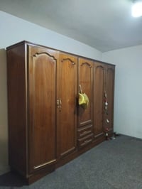 غرفه عراقيه • كنتور ٥ باب • ميز تواليت