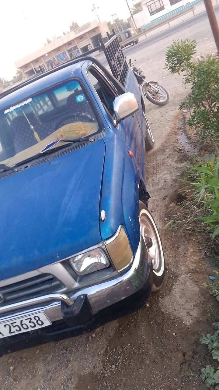 سلام عليكم سياره بيكم البيع  سياره جاهزه من كلشي محرك 2700 سعره 65 وبيه مجال  مكان ديالى كنعان نتصال  عله هاذه رقم ***********
