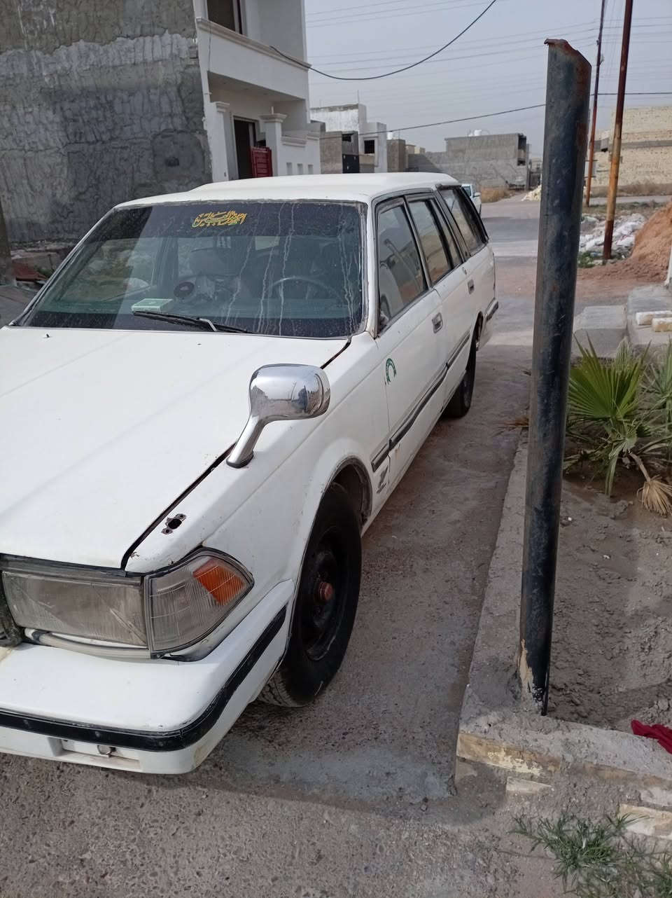 سياره نيسان سدرك أبيع على وضعيته تسقط جناي عادي *********** تواصل على الرقم
