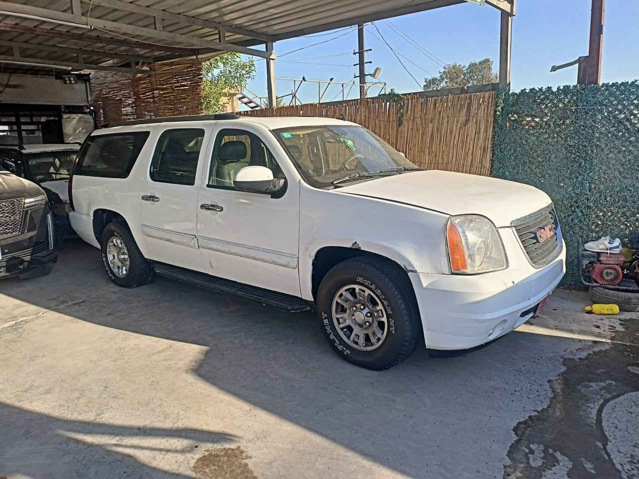 سلام عليكم شباب يوكن البيع مديل 2008 بسمي رقم نكليزي بقت بس ادك الوحات سيارة كير محرك خير من الله تبريد ثلج تخم تاير جديد داخله اسود جلد مكاني بغداد الزعفرانية  سعرها 135 وبيها مجال حك الجيه وهذا رقمي اي استفسار خابر وتدلل ***********
