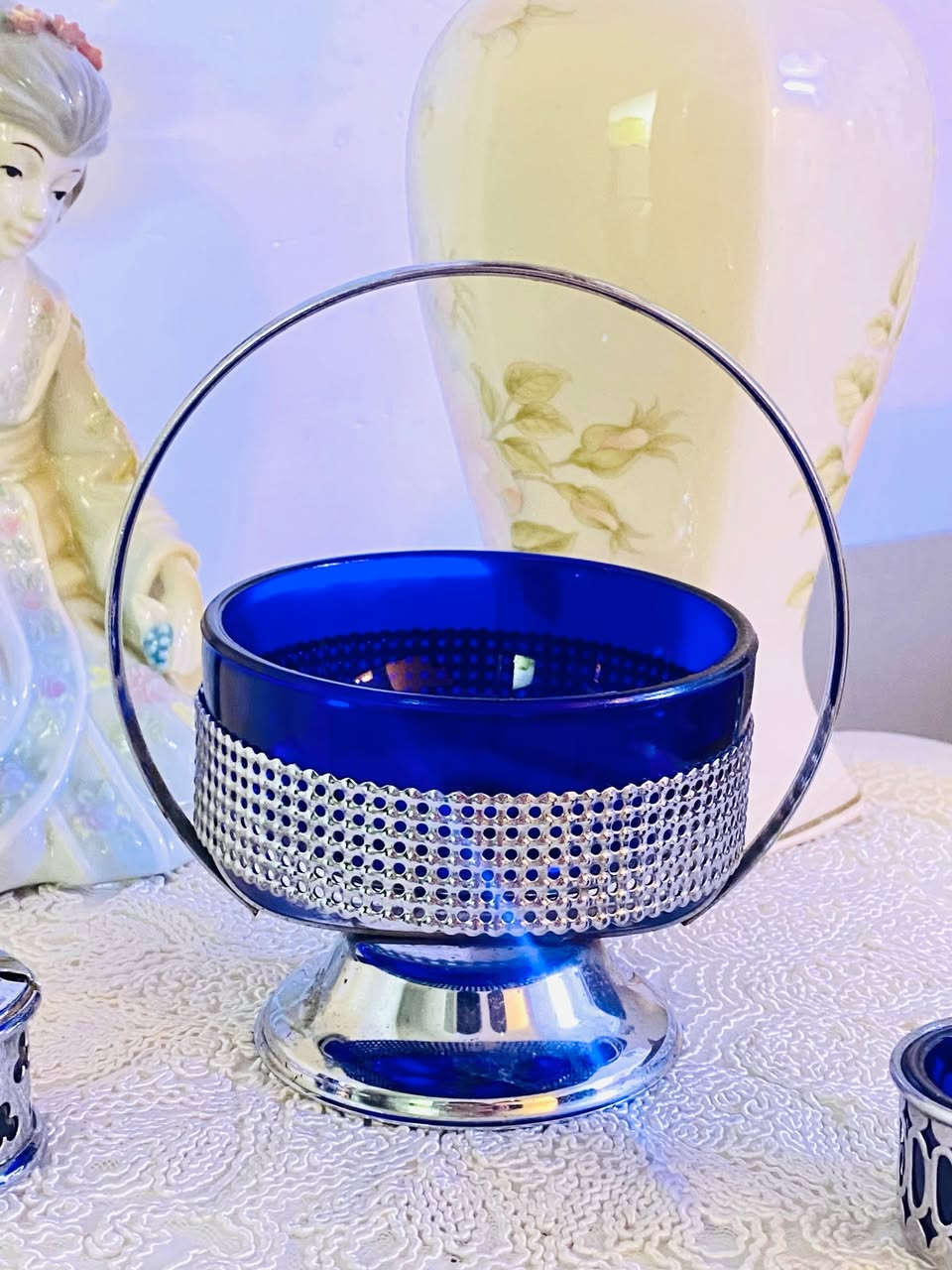 ⁨ مجموعة #كوبالت انتيك ✨
قياس الكبير7*8 سم
سعر المجموعة 10 الاف 

.
.

‎للطلب والاستفسار مراسلة الصفحة 💌💌
‎يوجد خدمة توصيل لكافة المحافظات🚕🚕
‎بغداد 5
المحافظات 8

.
.
.
.
.
.

‎#  #انتيكات #كوب #انتيكات_تحف فنتج بيجات_عراقية


**إذا كنت صاحب هذا الإعلان وتريد حذفه لأي سبب، رجاءا أرسل رسالة إلى الدعم الفني**