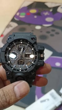 ساعة • ليد • لقوات الأمن