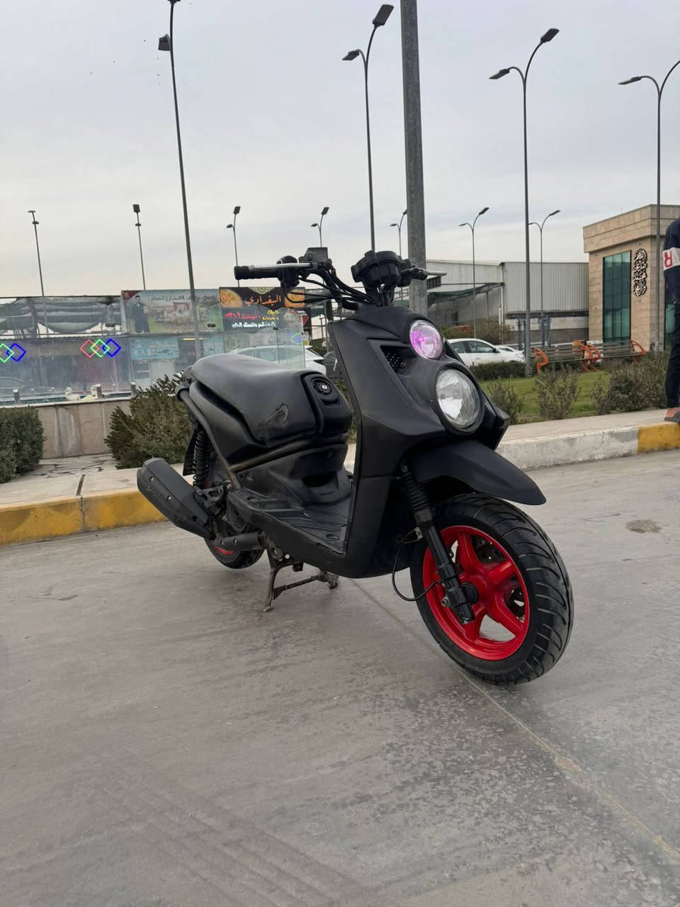 سلام عليكم سكنس جبلي للبيع مكفوله كفاله عامه من كلشي مكان الشعب سعر 950 وبيه مجال للطيبين رقم ***********🖤
