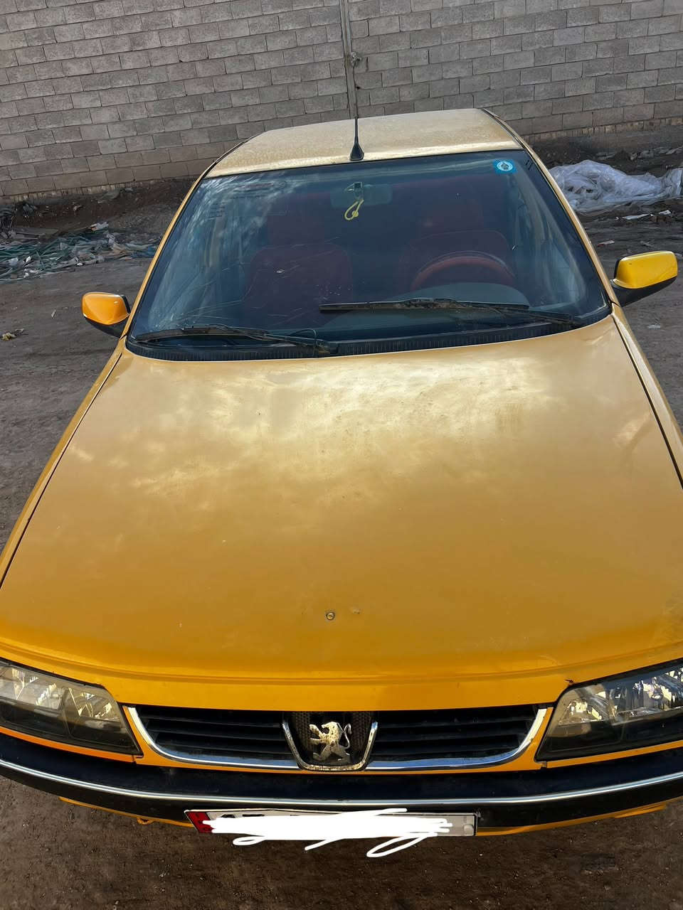 بيجو 405 للبيع مديل 2012 سنويه لل 2030 مصفره هيئه وغرامات رقم جديد ميسان مكينه كير حداديه تخم تاير كله جديد تبريد تدفئه كهربائيات كله شغاله السياره على اخد حبايه 
رجاء المو شراي لا يتصل السعر 29 ورقه المكان ميسان رقمي ***********
