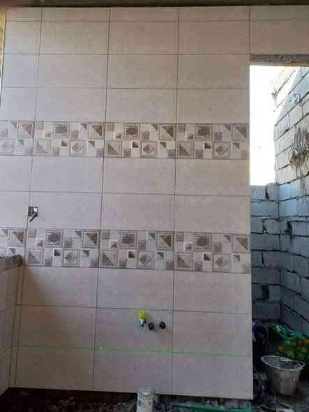 السلام عليكم خلفة متفرغ سيراميك أرضية جدران درجة اولى للاستفسار ع الرقم أو الخاص ***********
