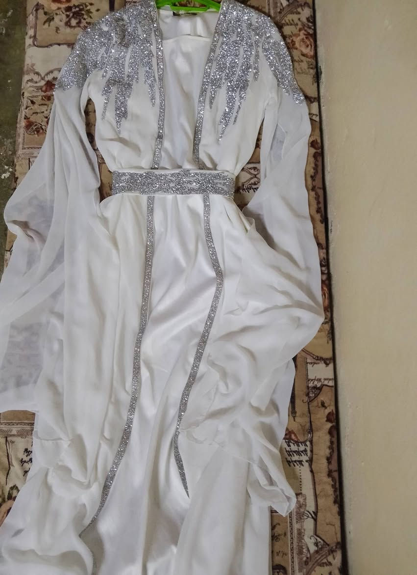 قفطان للبيع سعر45بي مجال داخل الموصل
*********** ،واتساب
