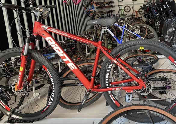 ️ استعد للمغامرة!
دراجات MTB متوفّرة الآن 🔥
صمّمت لتتحمّل الطرق الوعرة وتمنحك أداء قوي وثبات عالي
متوفر حجم 29‼️‼️‼️
✅حجم 29المنيوم‼️‼️‼️
✅ جودة جيده
✅ توصيل متاح لجميع المحافظات

✳️ للحجز أو الاستفسار راسل الصفحة الآن ✉️
او اتصل على الرقم ***********
