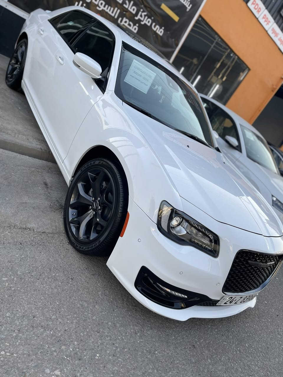 سلام عليكم للبيع فقط موديل 2023 خليجي مواصفات S300 فول 1/1 كفاله عامه مكان سياره أربيل ***********
