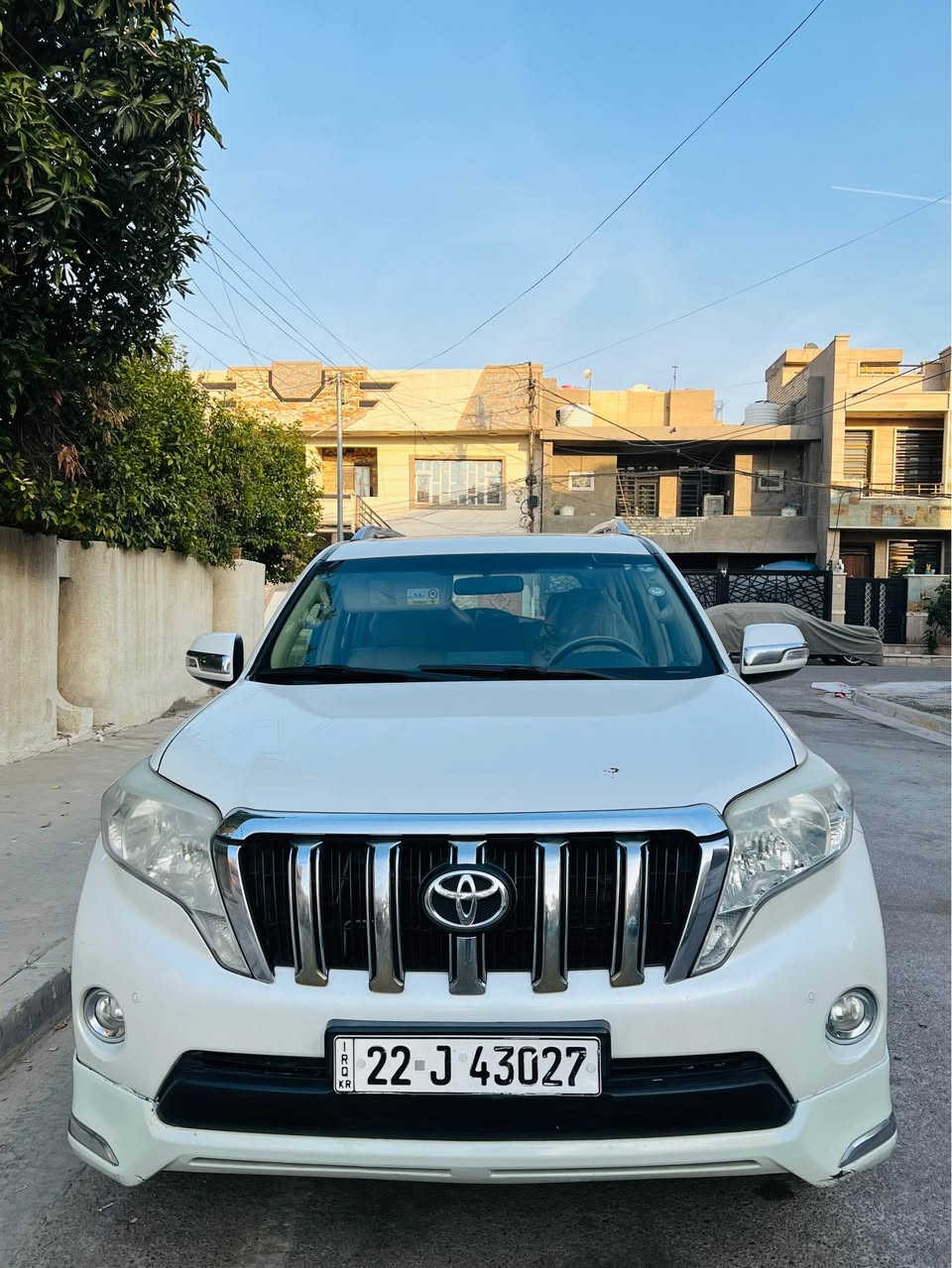 السياره مكفوله كفاله عامه من صبغ والضربه
     فقط بارد شبر بلهلال الخلفي
تخم تاير جديد / محرك 4000 6 سلندر
رقم أربيل تحويل ثاني يوم 
    🛑🛑 السعر : 36 ونص وبيها مجال
 ثلاث شدات وخمسه وستين ورقه وبيها مجال
         ماشيه : 138 الف حقيقي 
مواصفاتها : 
دبل تانكي + فتحه
ويل فكسار + لايت زنون 
-مثبت سرعة + تحكمات استيرن
-حساس خلفي -كشنات كهرباء عدد ثنين 
- كشافات ضباب -كشنات جلد    
-شاشه اصلية -حساس تاير  -مانع انزلاق
-اربع جام اوتو -لايت زنون ناصي ***وعالي
-زراك لايت -هوك خلفي 
-مري جانبي كهربائي (شفطط ) 7راكب 
٣قطع تبريد  - بلوتوث-   
عنوانها : بغداد حي القاهره
الرقم للاستفسار : ‭٠٧٧١ ٢٩٧ ٨٩٠٤‬ بغداد, العراق
