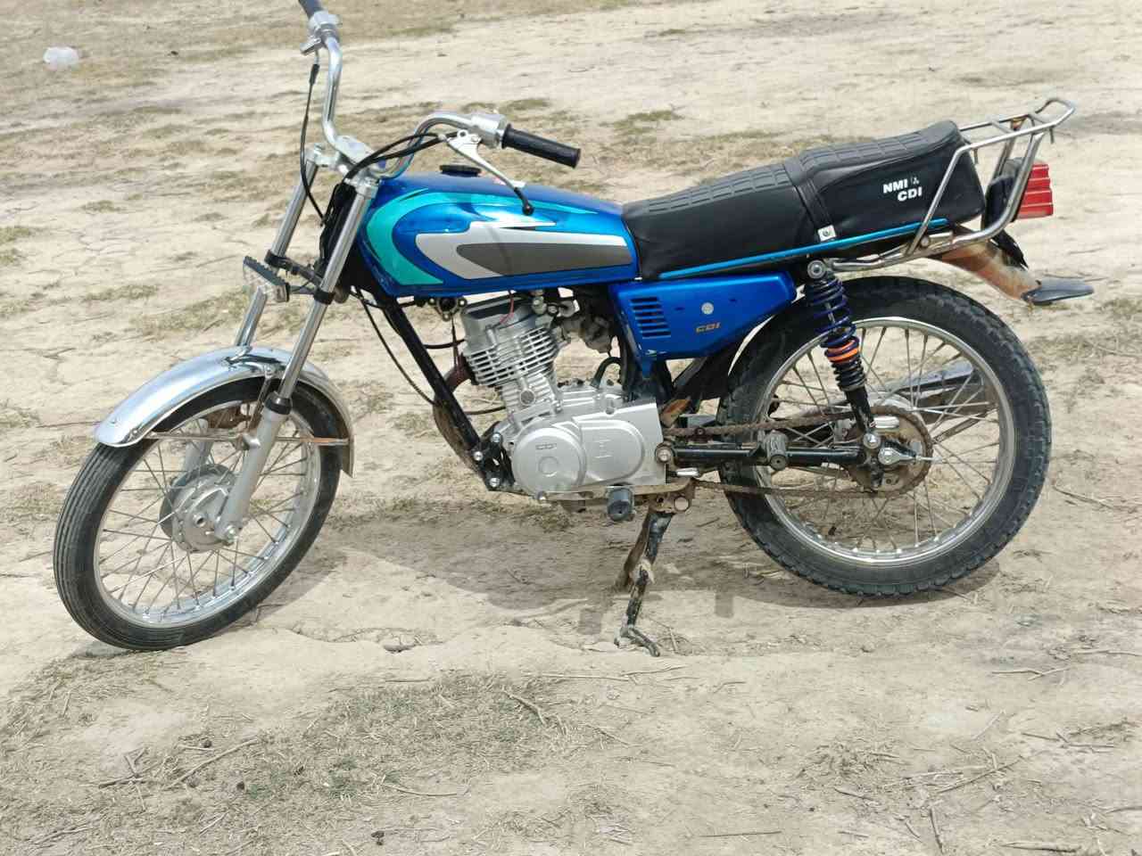 درجة نامه لبيع ادوات سعر 450 مرساله عل مسنجر


**إذا كنت صاحب هذا الإعلان وتريد حذفه لأي سبب، رجاءا أرسل رسالة إلى الدعم الفني**