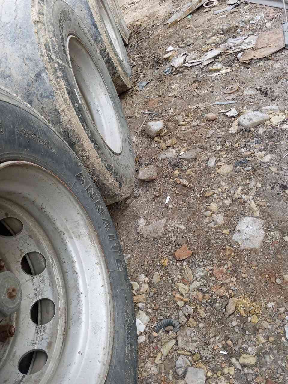 للبيع تايرات ويلات ٢٢ ونص مكاني جرف النداف حسين ***********
