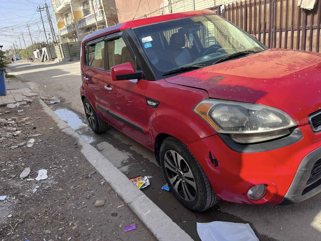 السلام عليكم كيا صول 2013 صبغ الجاملغات الامامية والبنيد وتكمة خلفية 1600 جي دي اي السعر 88 وبيهة مجال مكان السيارة التراث قرب مكتب قائد الشمري ***********
