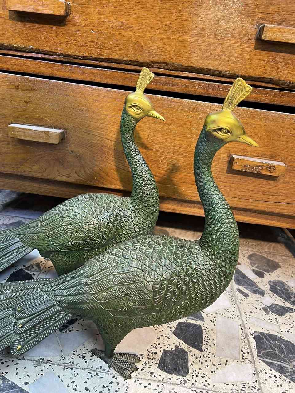 طاووس برونز حجم كبير وزن ثقيل خاليات من العيب نظافه 100/100 القياس 42 ب60 سنتم


**إذا كنت صاحب هذا الإعلان وتريد حذفه لأي سبب، رجاءا أرسل رسالة إلى الدعم الفني**