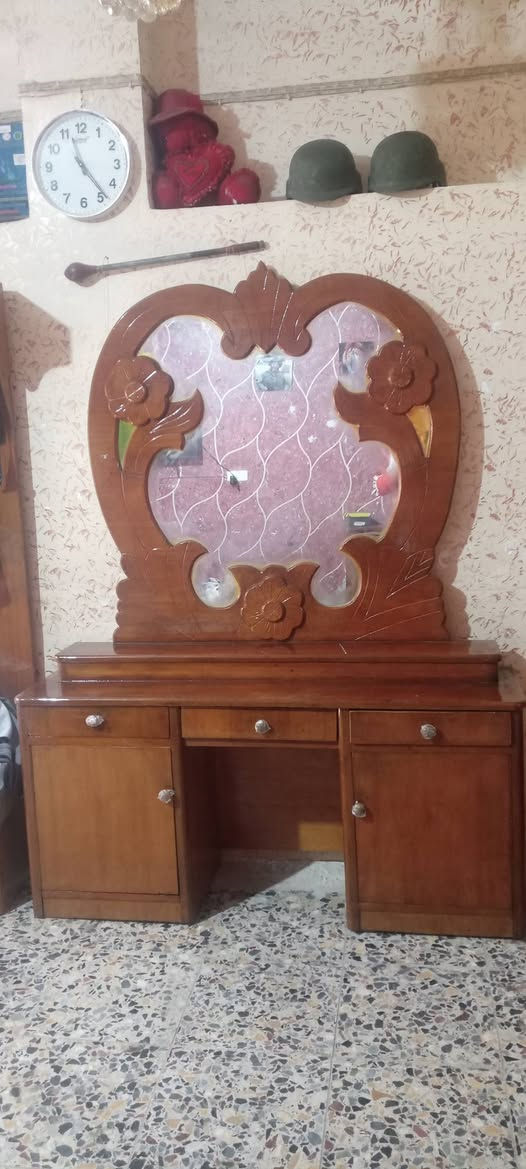 غرفه نوم للبيع اخت الجديده خشب عراقي صبغ جديد


**إذا كنت صاحب هذا الإعلان وتريد حذفه لأي سبب، رجاءا أرسل رسالة إلى الدعم الفني**