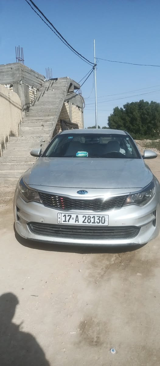 السلام عليكم ورحمه الله
اوبتما 2018 خليجي 
السياره جاهزه من كلشي كير ومكينه وحداديه وتايرات
السياره باسمنا تريد تحويل تريد وكاله 
تبريد فتحتين ومرايا شفط شاشه وكامرا خلفيه 
تحكمات ستيرن اشاره بالمري 
بيها باب السايق مبدل وقطعتين صبغ 
بدون شواصي وبدون دواخل 
مكينتها 2400
السعر 145 وبيها مجال 
مكان السياره الرميثه 
هذا رقمي لليريد يتواصل ***********
